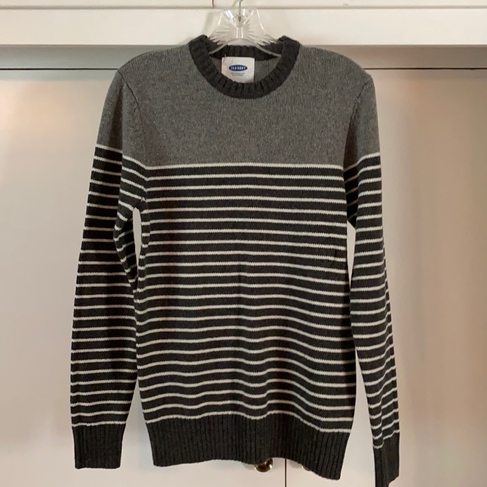 Old Navy Sweater